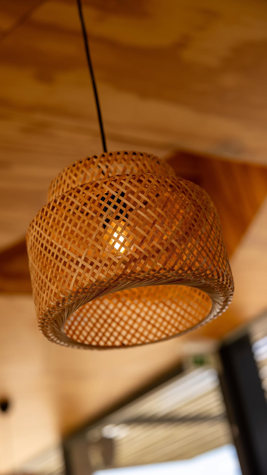 Candeeiro rattan